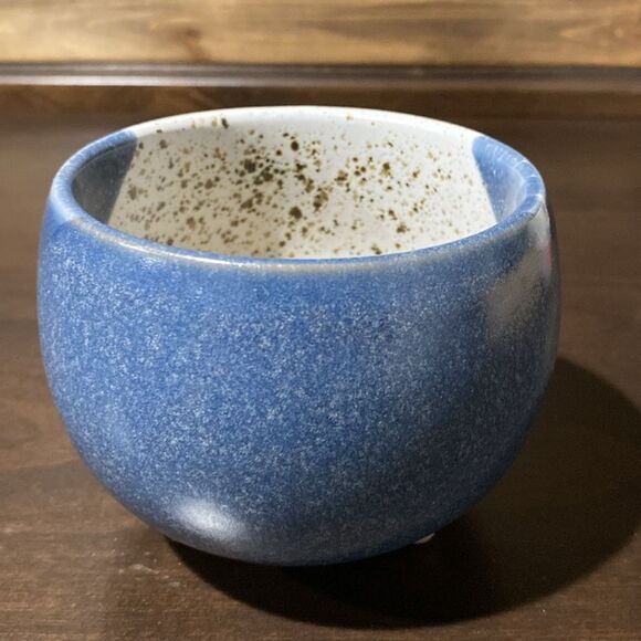 Blueprint Navy Blue Tan and White Speckled Perky Ceramic Mug with Feet - Picture 6 of 7